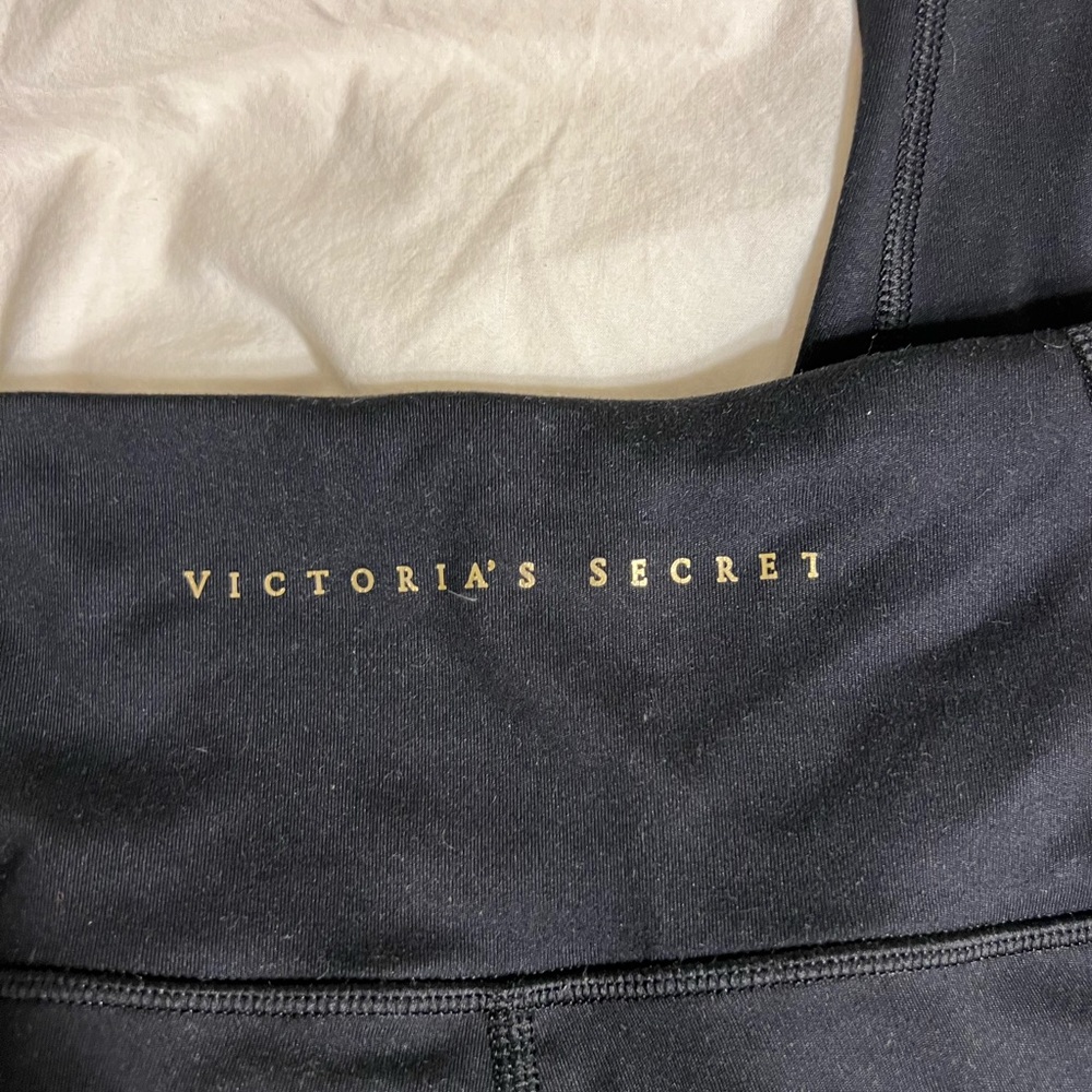 VICTORIA SECRET leggings in black - Picture 4 of 6